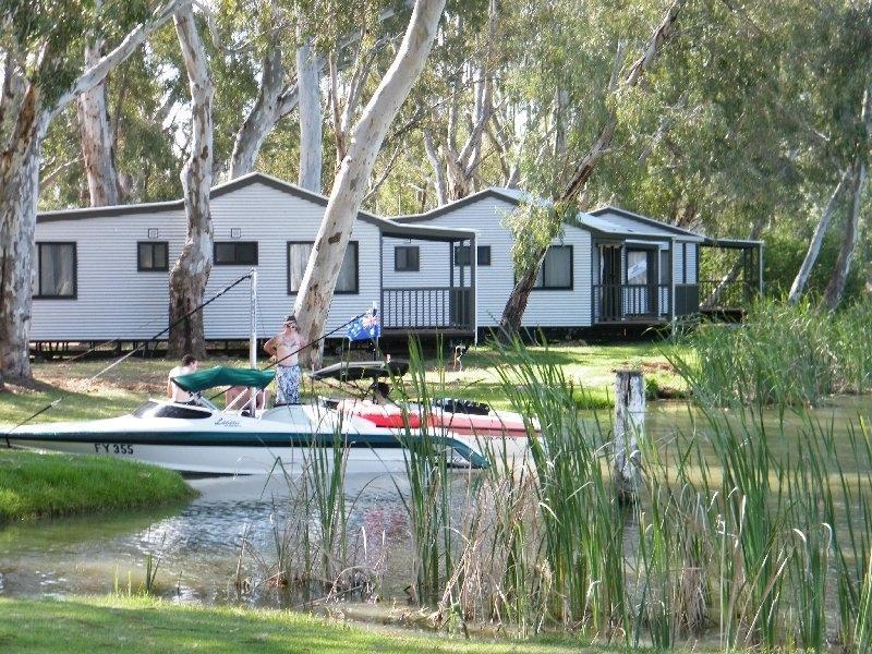 Cohuna Waterfront Holiday Park Exterior photo