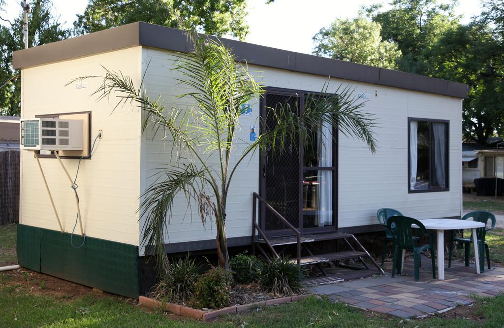 Cohuna Waterfront Holiday Park Exterior photo