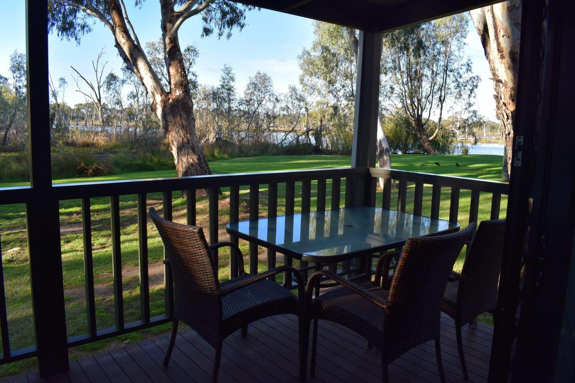 Cohuna Waterfront Holiday Park Exterior photo