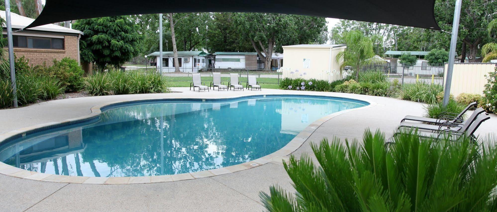 Cohuna Waterfront Holiday Park Exterior photo